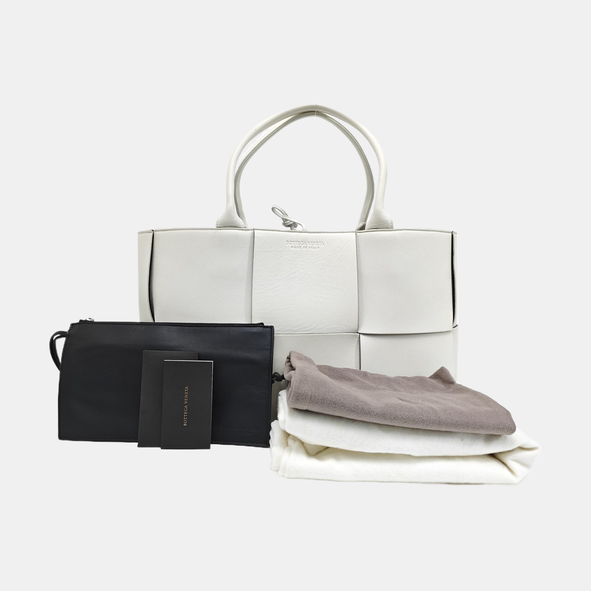 Arco Medium Calfskin White