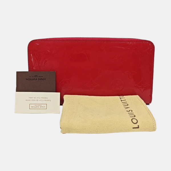ZIPPY Patent Leather Red Wallet