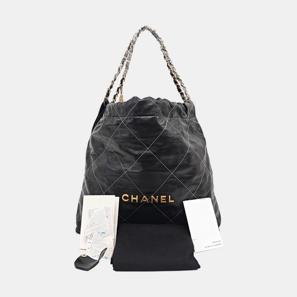 CHANEL 22 Small Quilted Calfskin Black