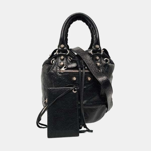 Pompon Bag Calfskin Black