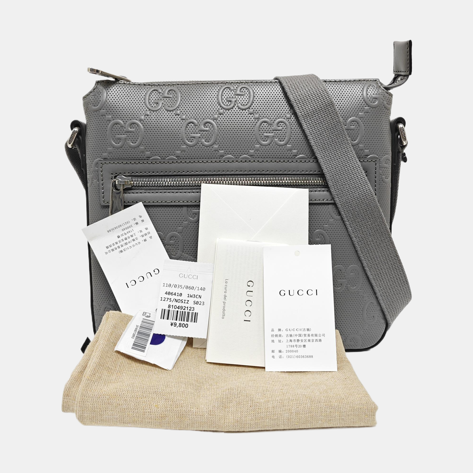Interlocking G Large Monogram Calfskin Gray