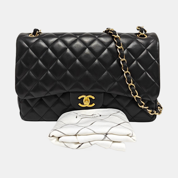 CLASSIC FLAP Jumbo Quilted Lambskin Black