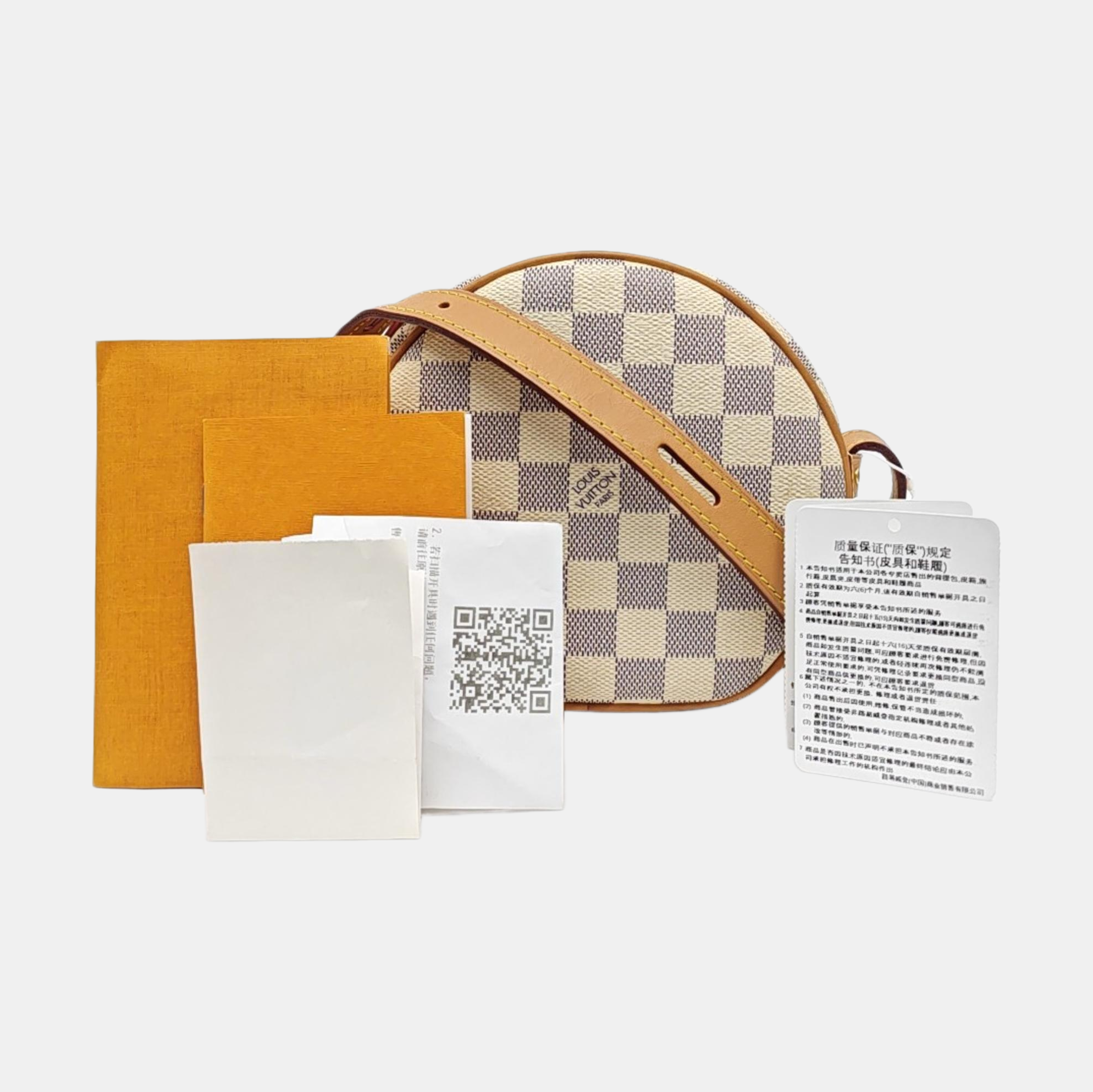 BOITE CHAPEAU PM Damier Azur Coated Canvas White