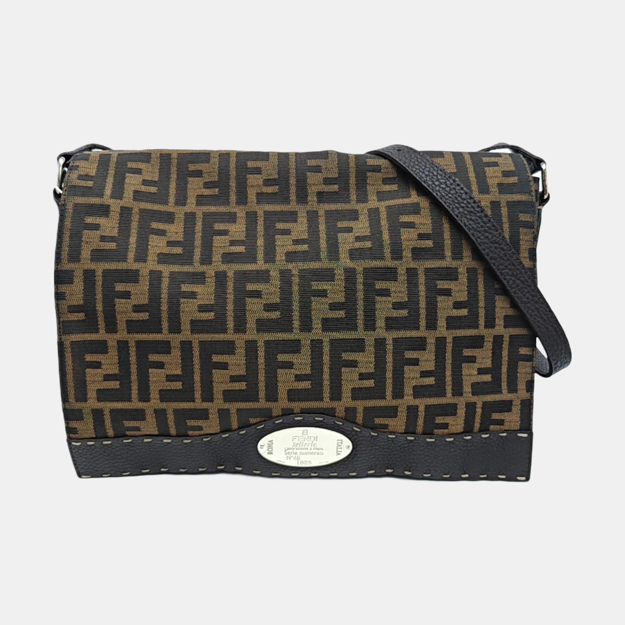 Canvas Shoulder Bag Brown