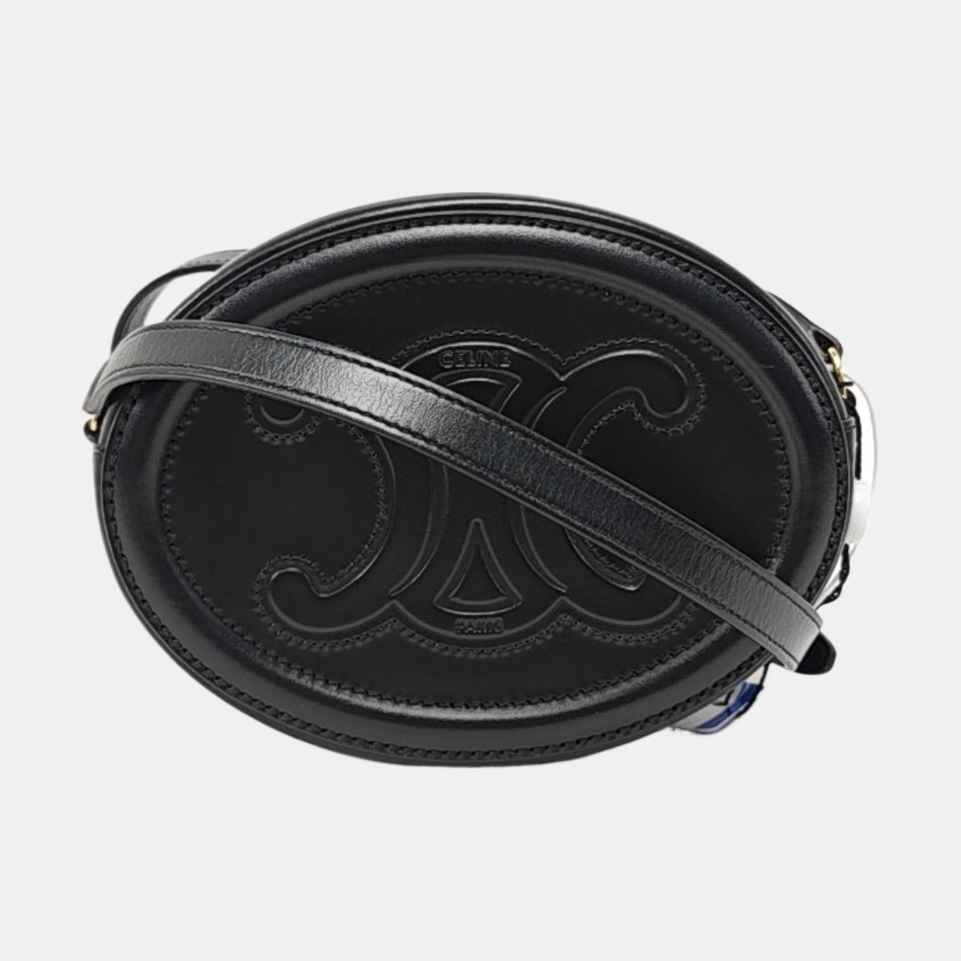 Authenticated pre-owned  TRIOMPHE Calfskin Black - Shoulder Bag at Looply