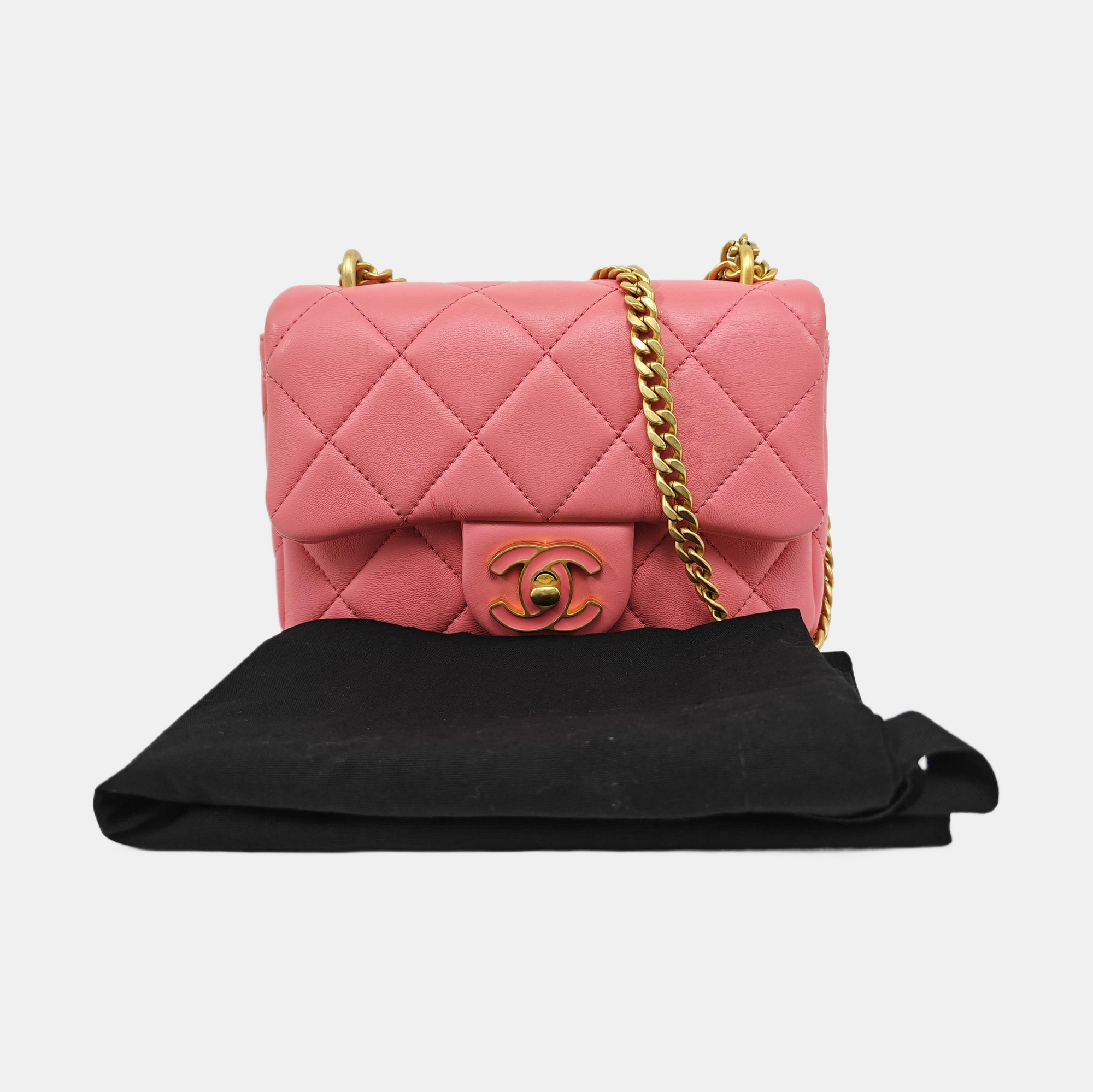 CLASSIC FLAP Mini Quilted Lambskin Pink