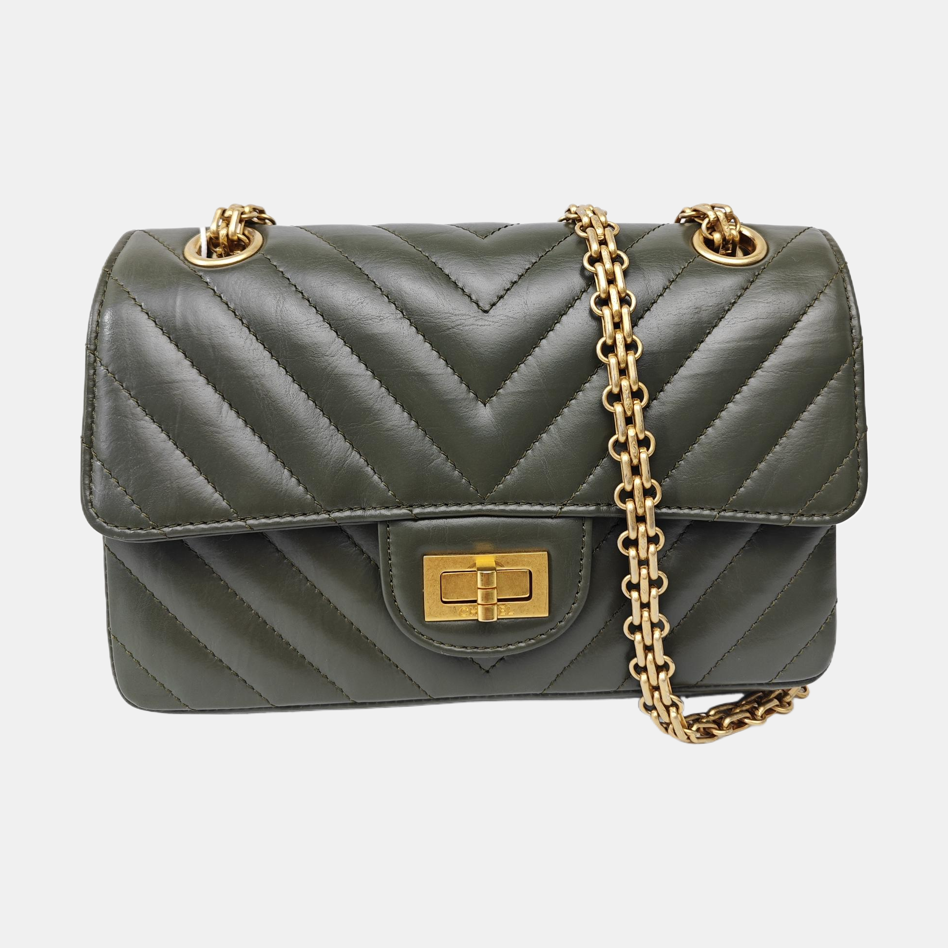 2.55 224 (mini) Chevron Calfskin Green