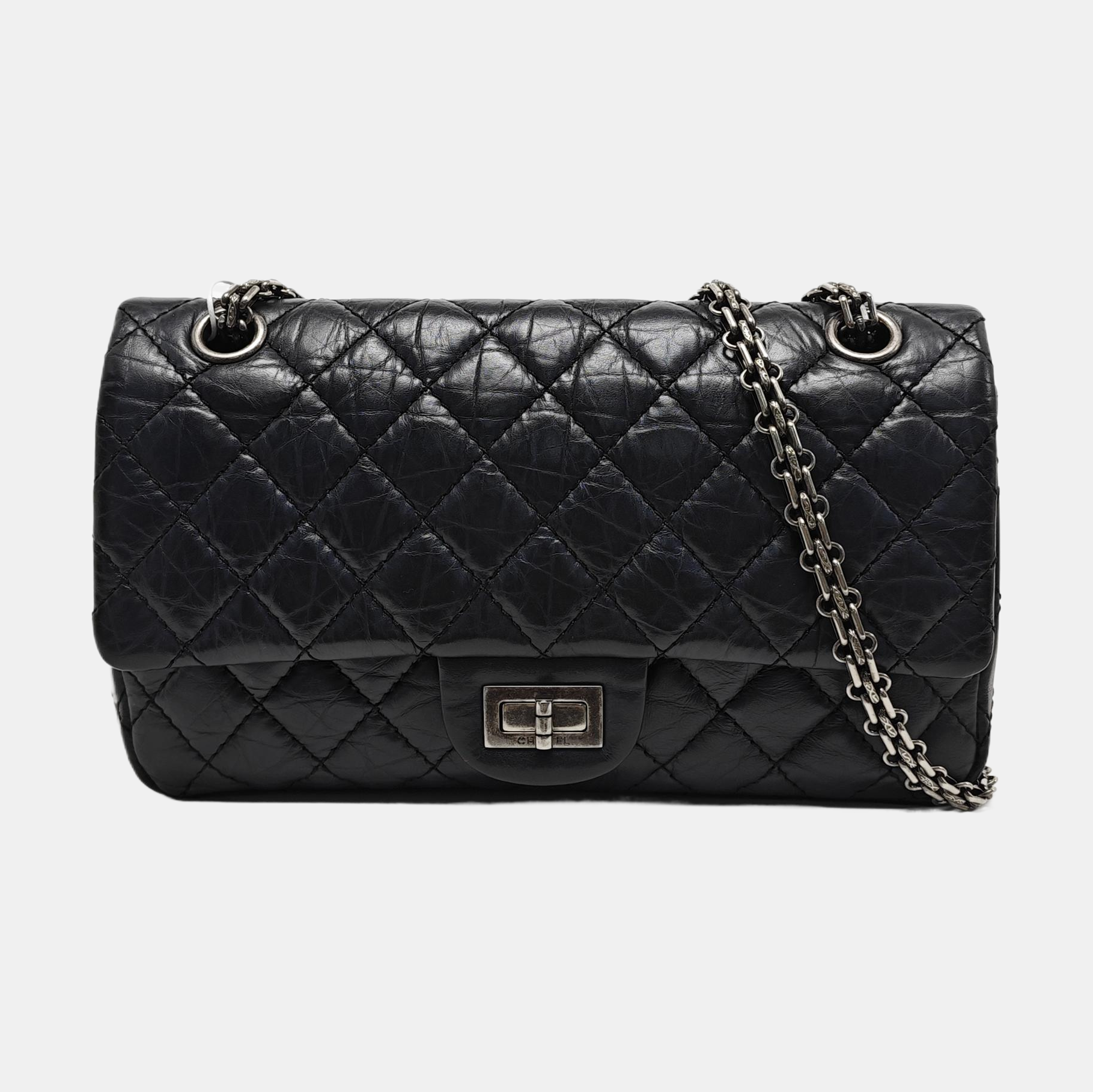 2.55 225 Quilted Calfskin Black