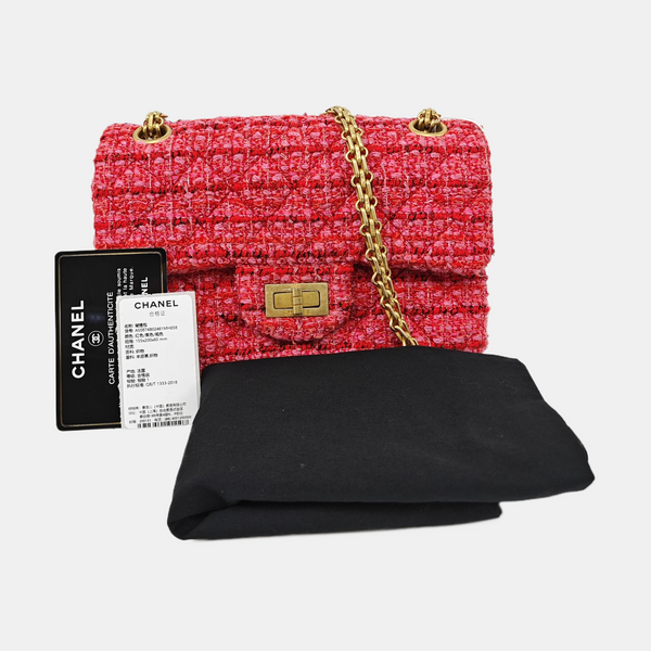 2.55 WOC Quilted Fabric Red