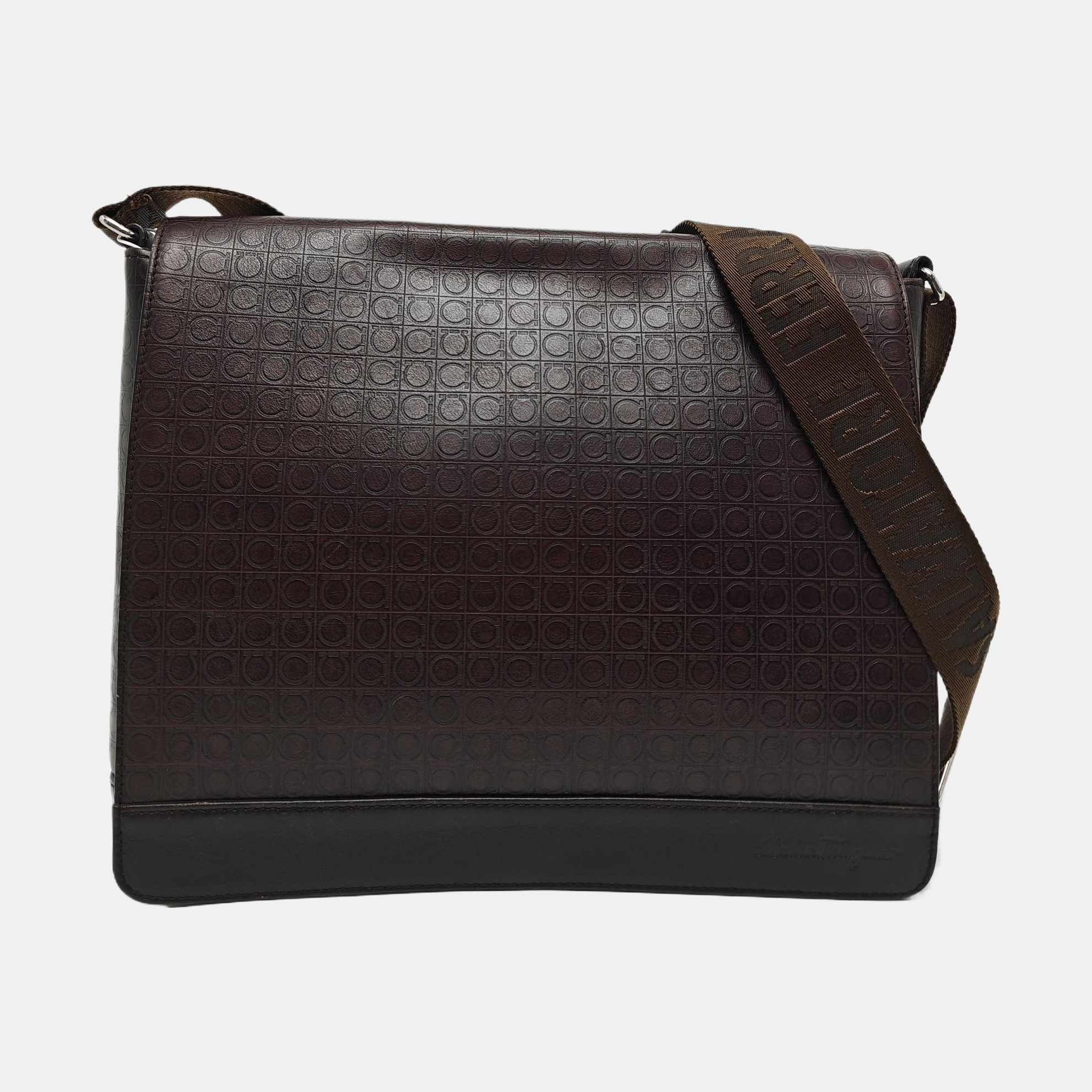 Calfskin Shoulder Bag Red