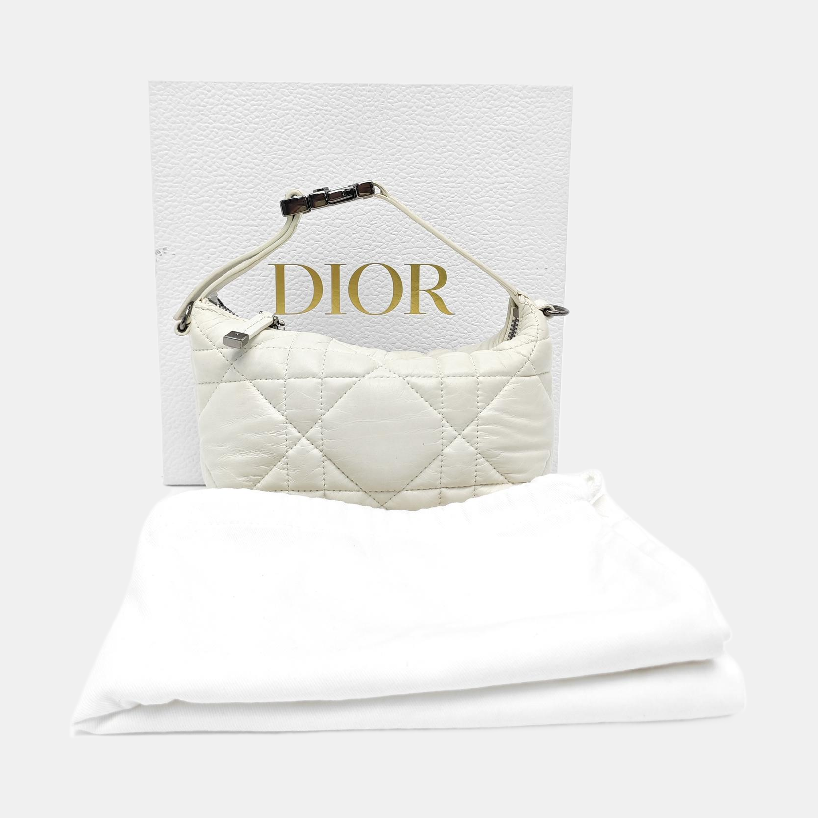 Diortravel Nomad Small Cannage Calfskin White
