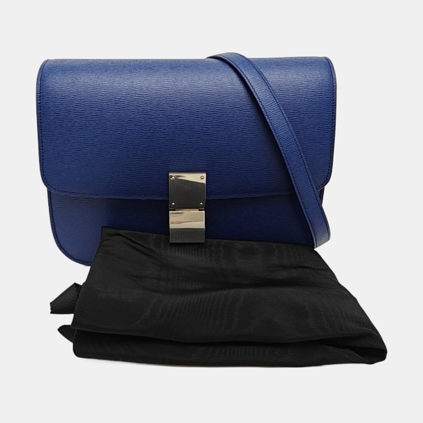 CLASSIC BOX Medium Calfskin Blue