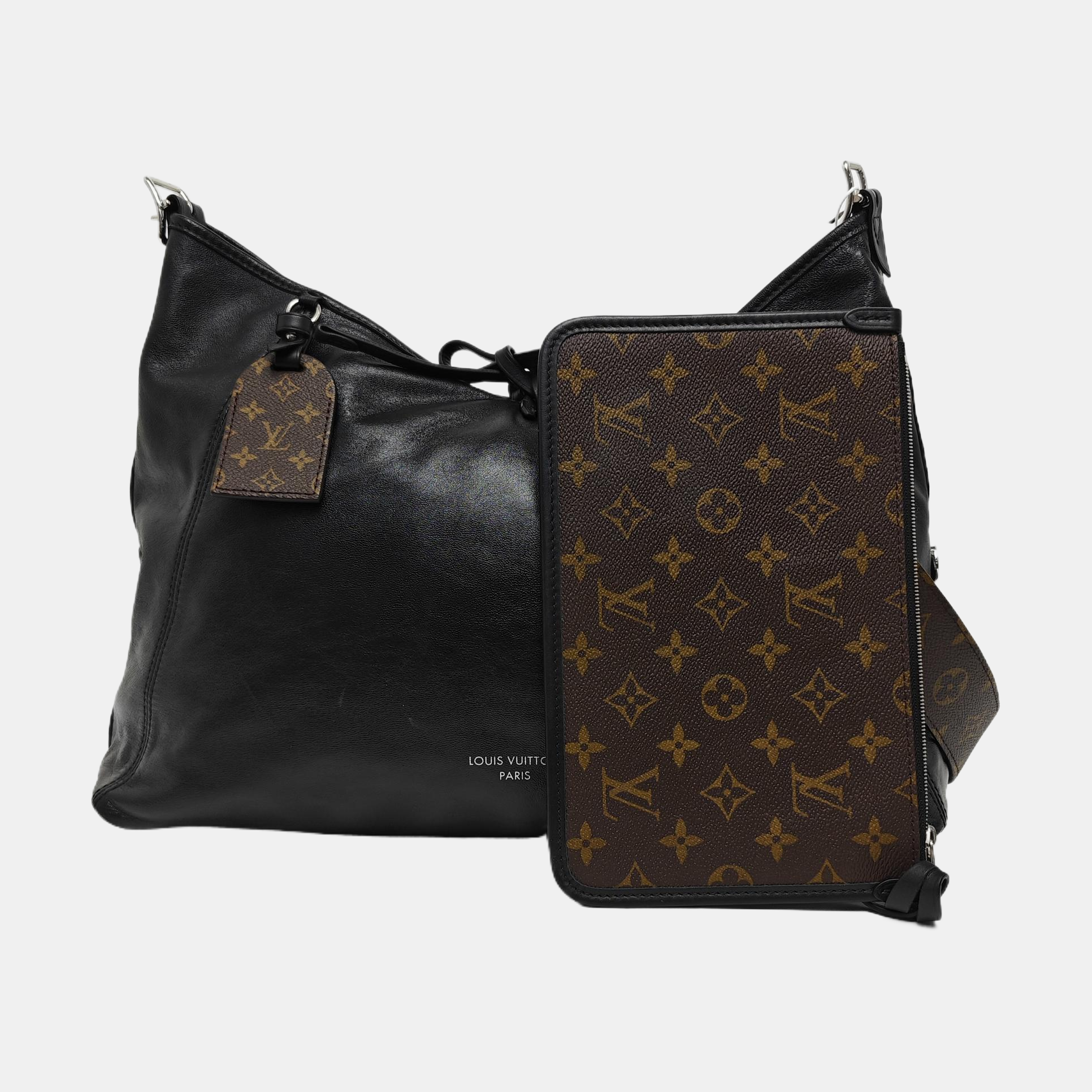 CARRYALL MM Monogram Lambskin Black