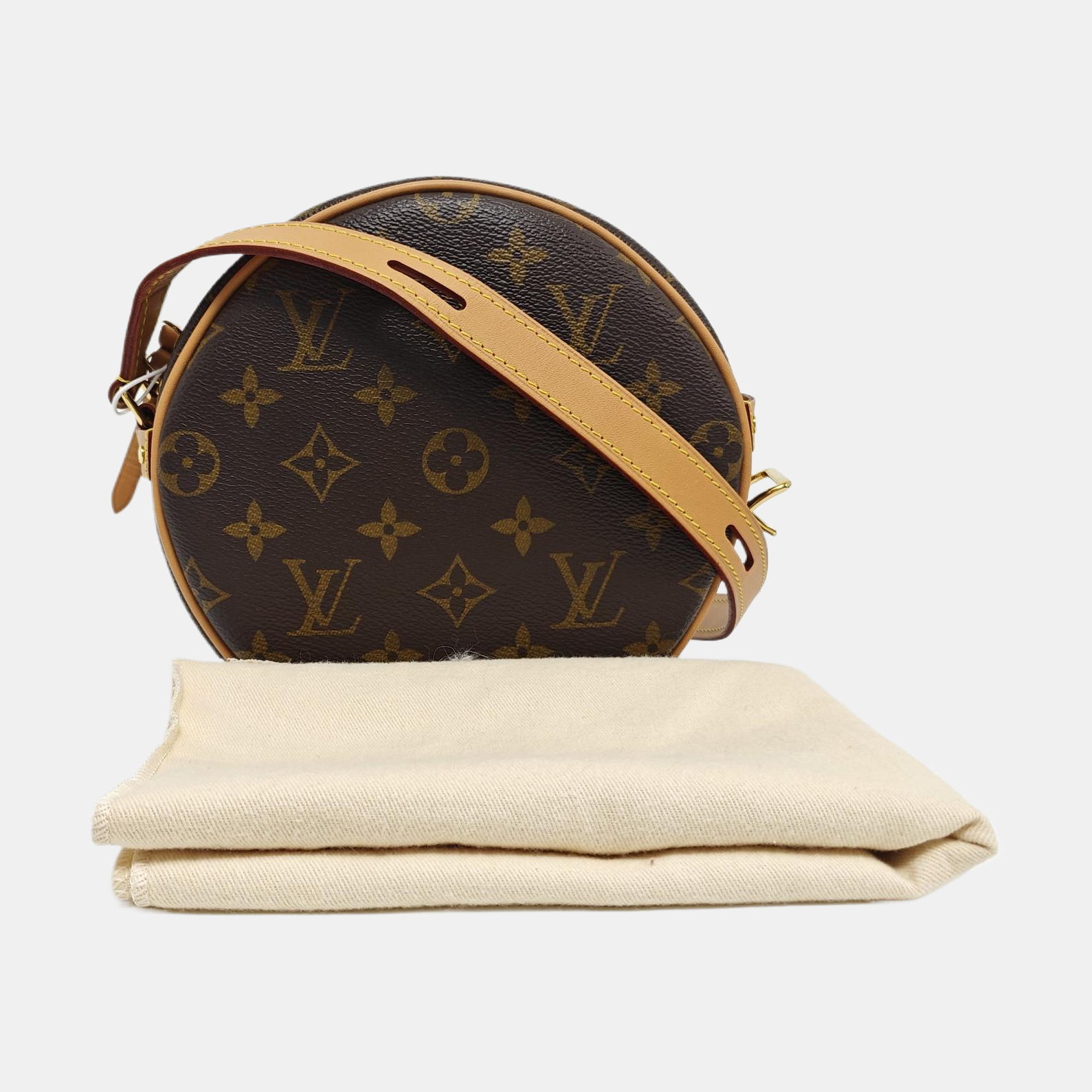 BOITE CHAPEAU PM Monogram Coated Canvas Brown