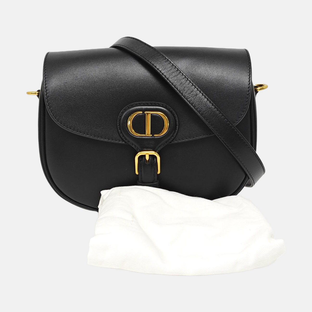 Bobby Medium Calfskin Black