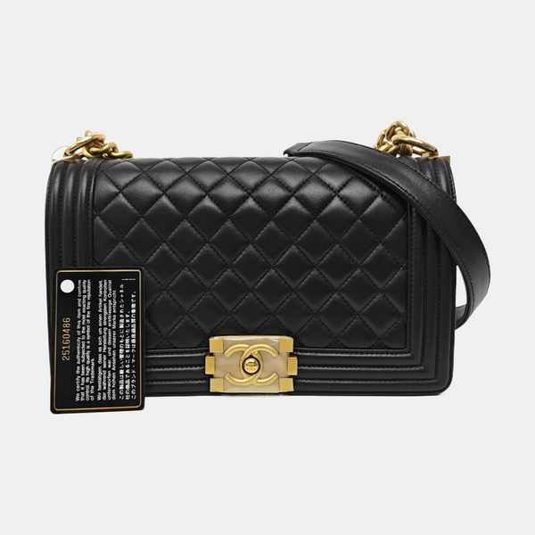 BOY CHANEL Medium Quilted Lambskin Black