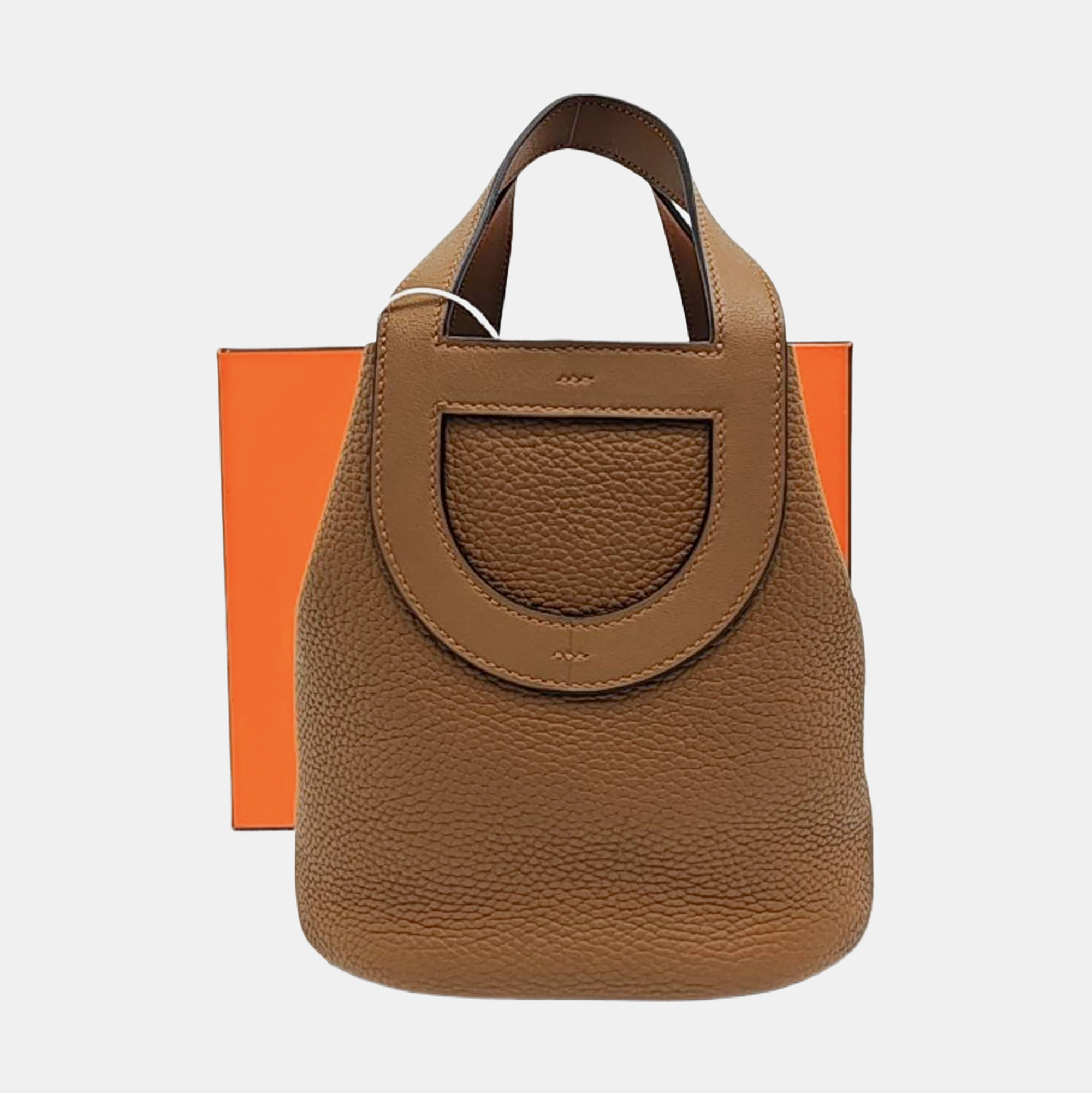 In-The-Loop 18 Clemence Brown