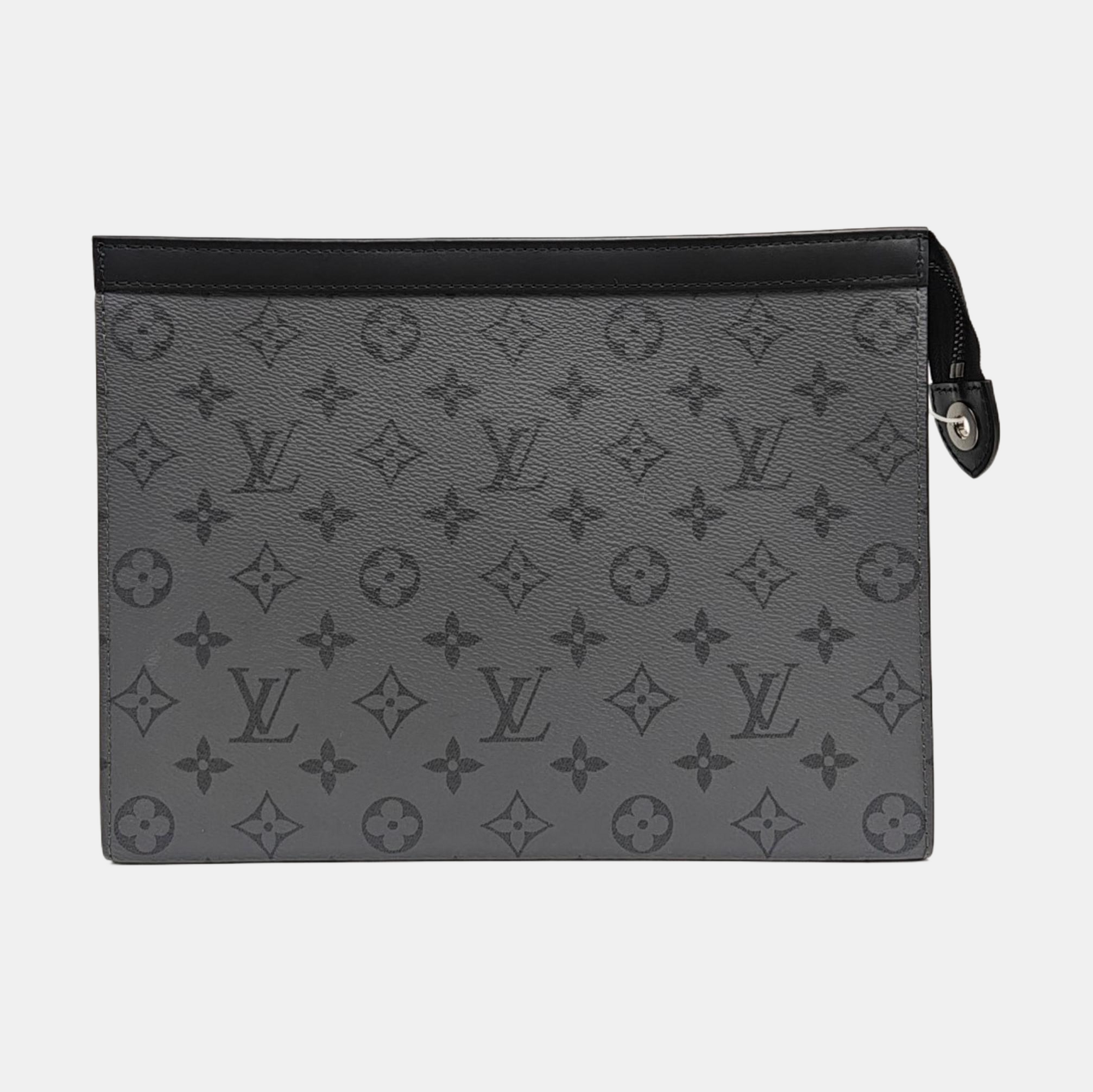 Pochette Voyag MM Monogram Coated Canvas Gray