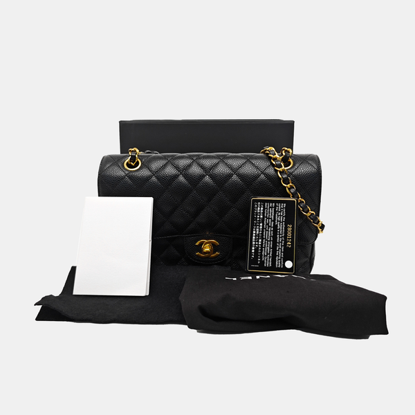 CLASSIC FLAP Medium Quilted Grained Calfskin Black
