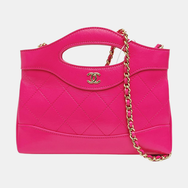 CHANEL 31 Quilted Calfskin Red