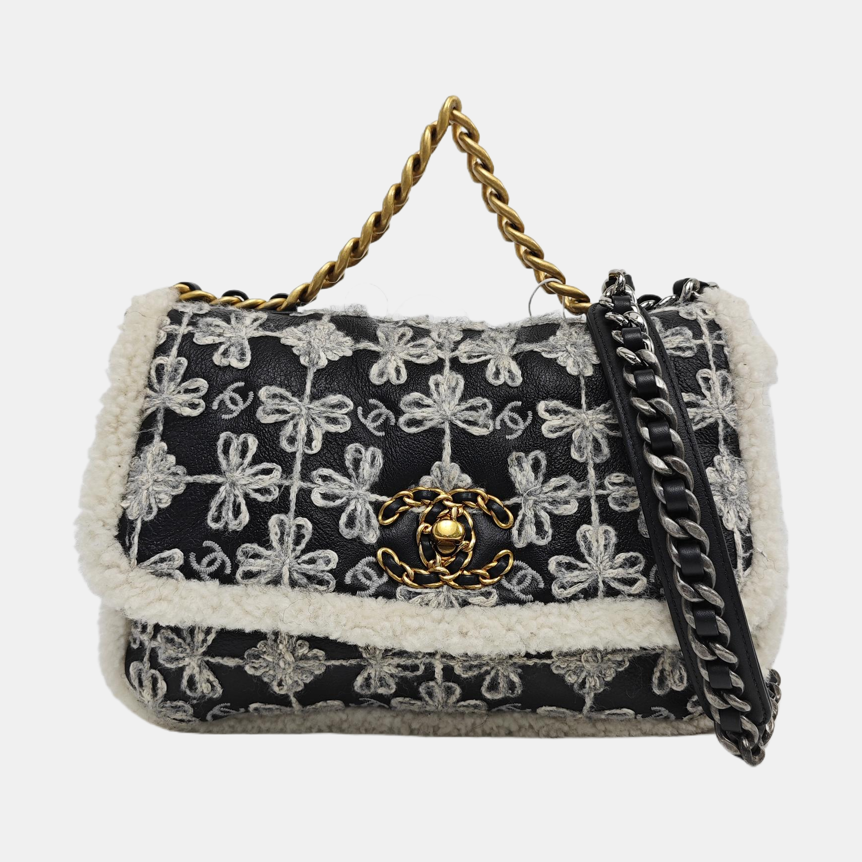 CHANEL 19 Small Lambskin Black