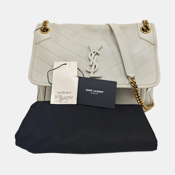 NIKI Medium Chevron Lambskin Gray