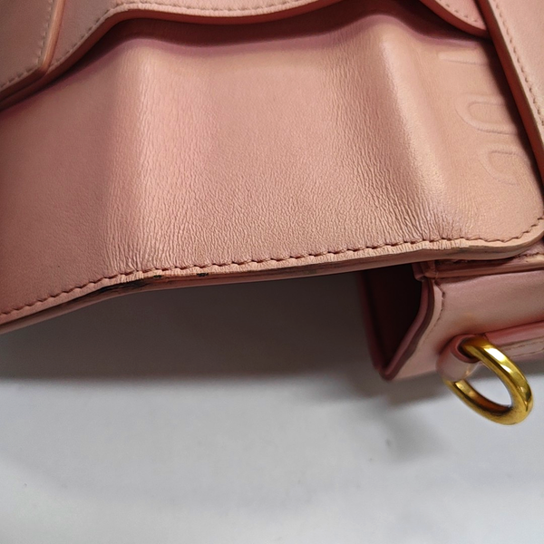 Authenticated pre-owned  30 Montaigne Calfskin Multicolor - Shoulder Bag at Looply