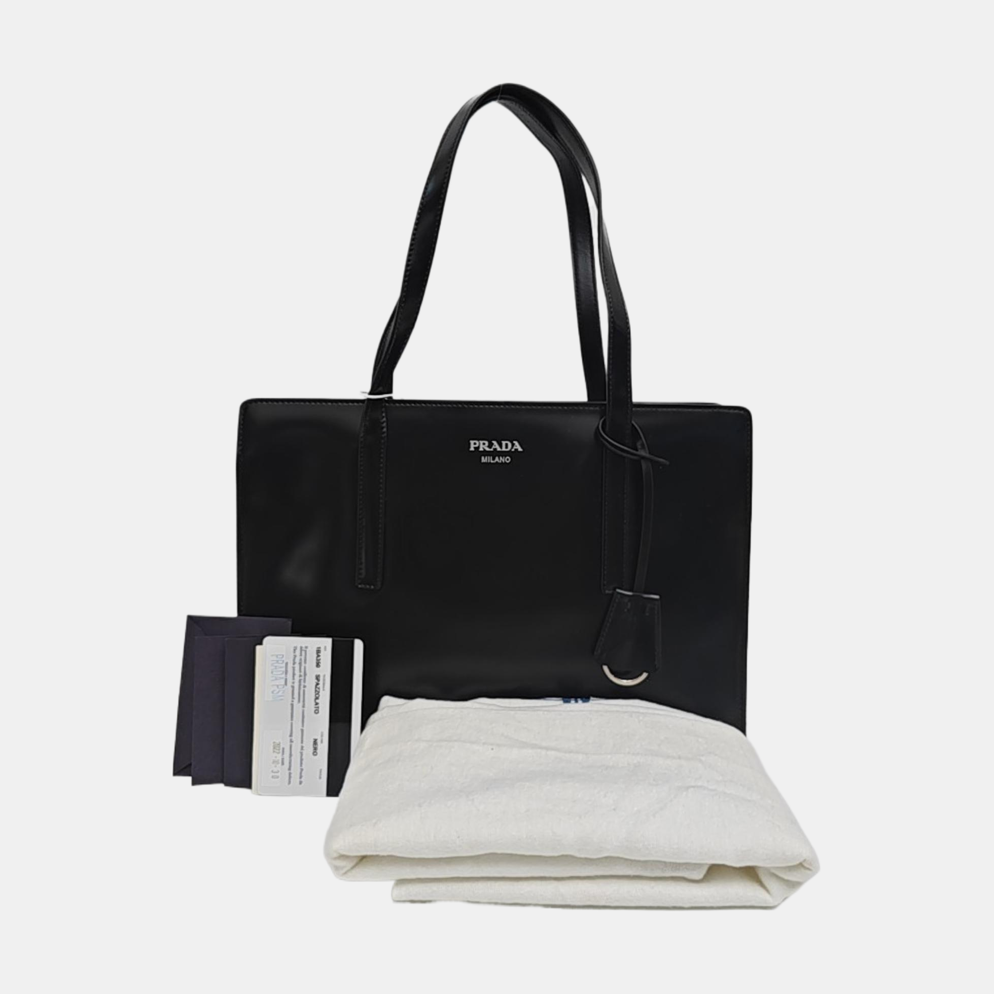 Re-Edition Medium Calfskin Black
