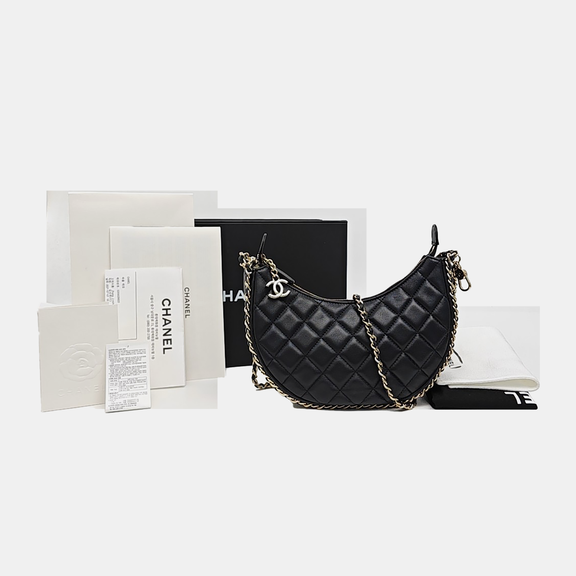 Quilted Lambskin Shoulder Bag Black