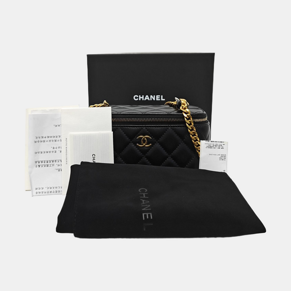 VANITY CASE Small Quilted Lambskin Black