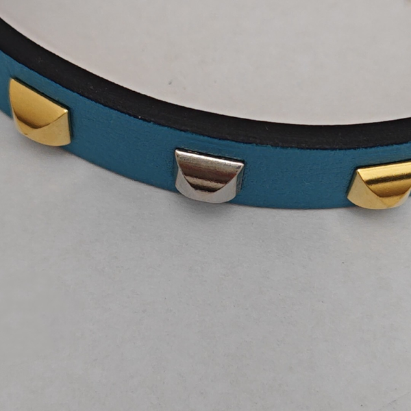 Metal Blue Bangle