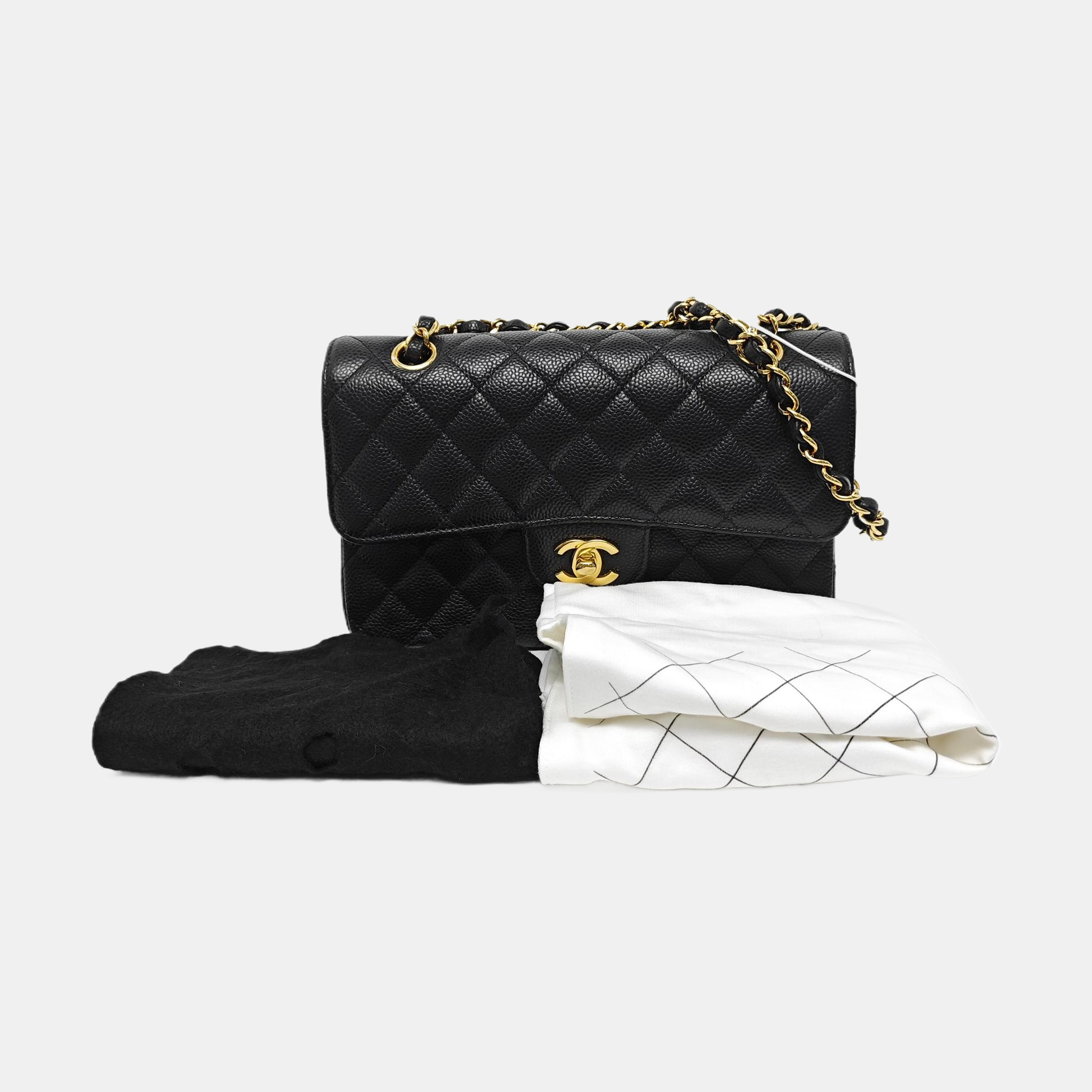 CLASSIC FLAP Small Quilted Grained Calfskin Black