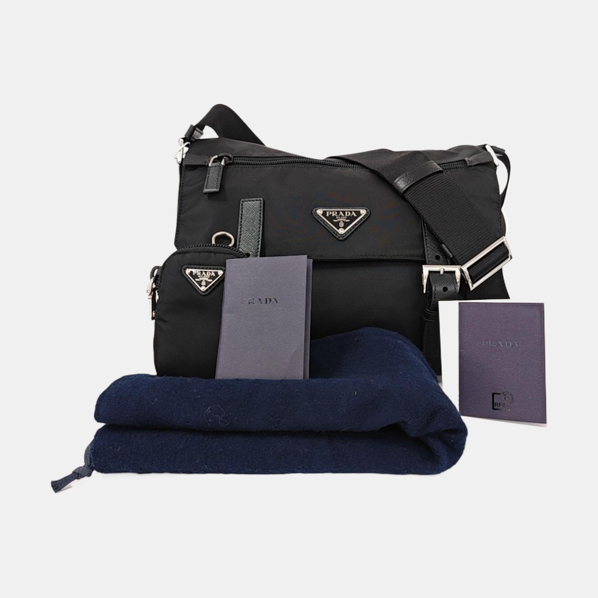 Vela Messenger Bag Nylon Black