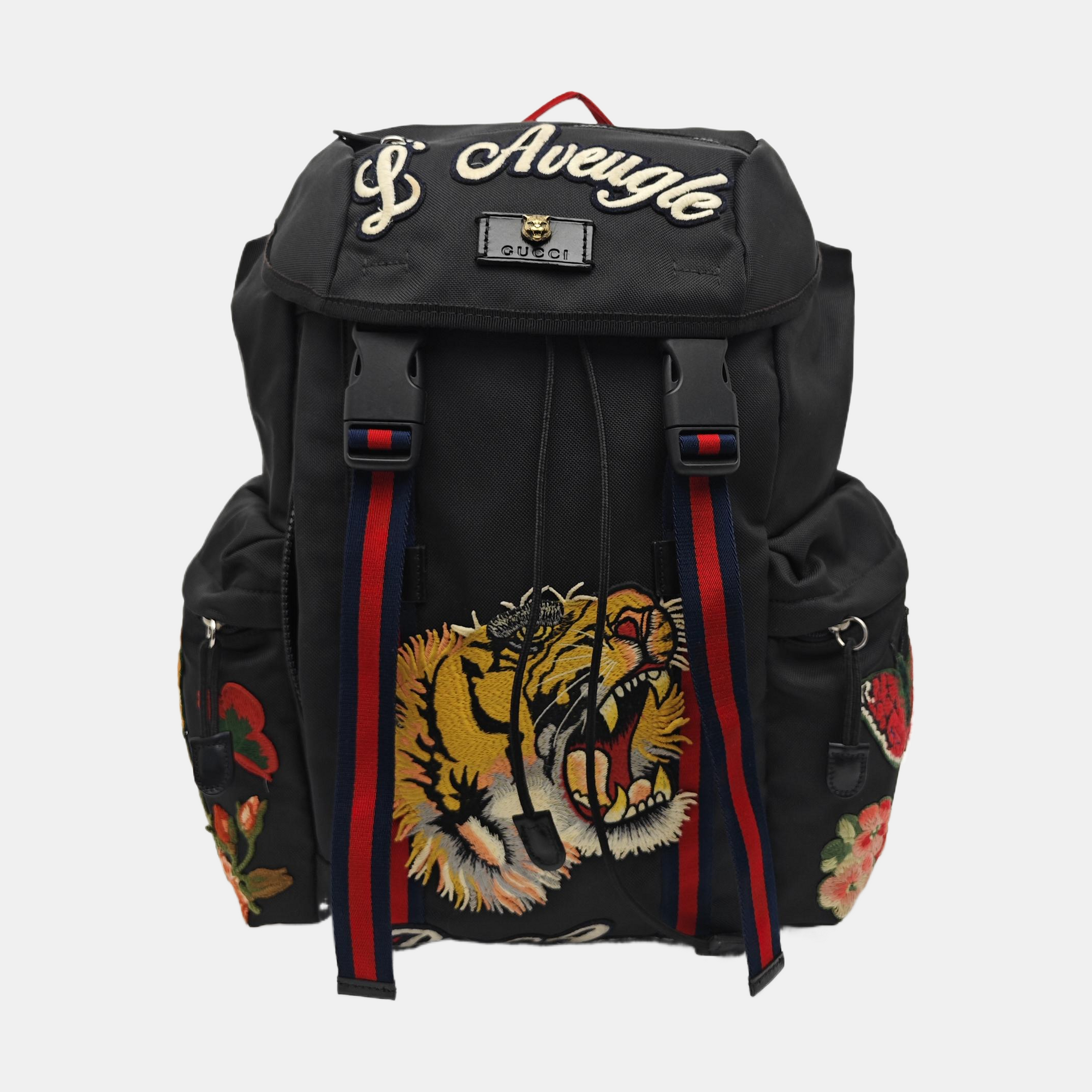 Techpack Canvas Black