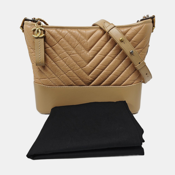 GABRIELLE Medium Chevron Calfskin Beige