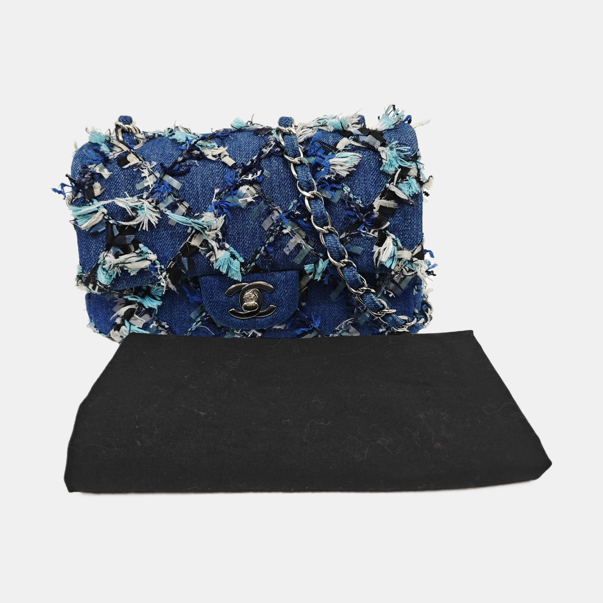 CLASSIC FLAP Mini Quilted Wool Blue