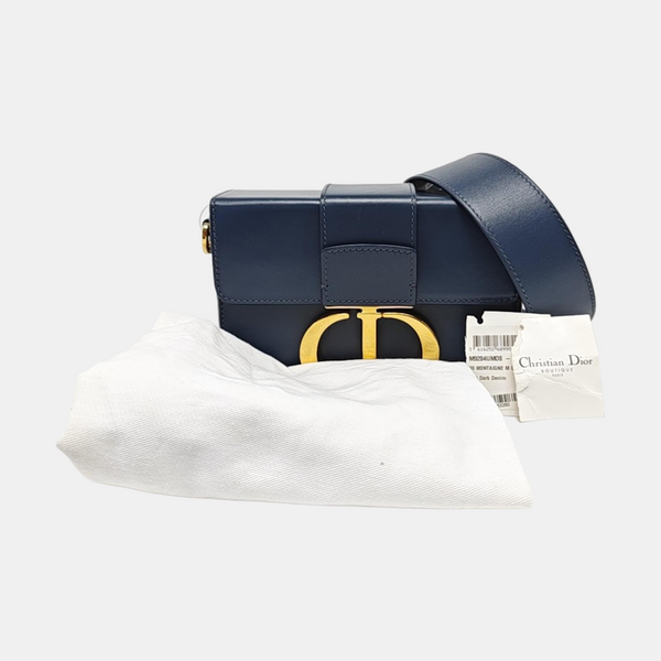 Authenticated pre-owned  30 Montaigne Calfskin Blue - Shoulder Bag at Looply