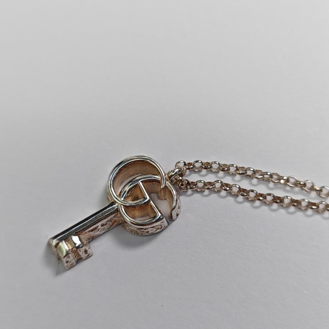 GG Running 925 Sterling Silver Necklace