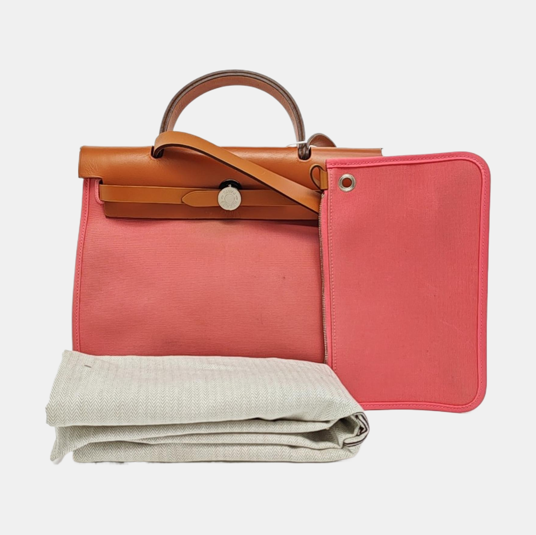 Authenticated pre-owned  Herbag 31 Canvas Pink - Shoulder Bag at Looply