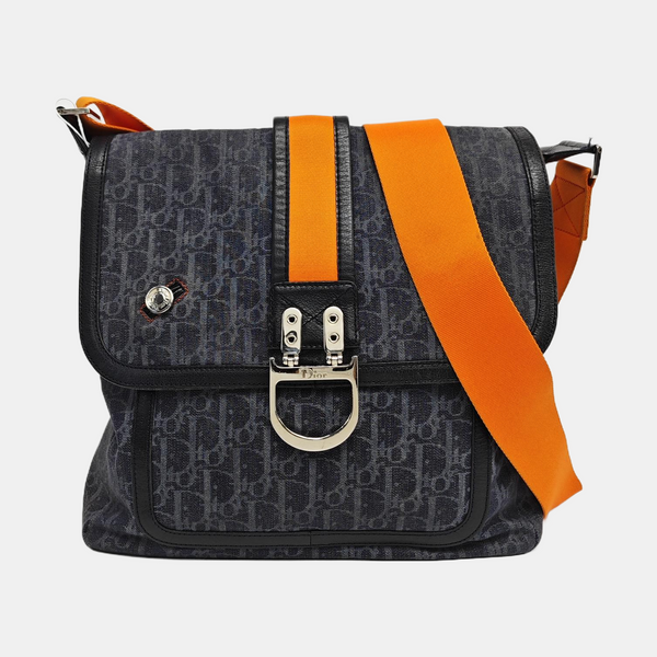 Oblique Canvas Blue