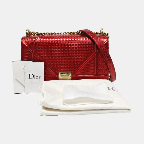 Authenticated pre-owned  Diorama Medium Calfskin Red - Crossbody Bag at Looply