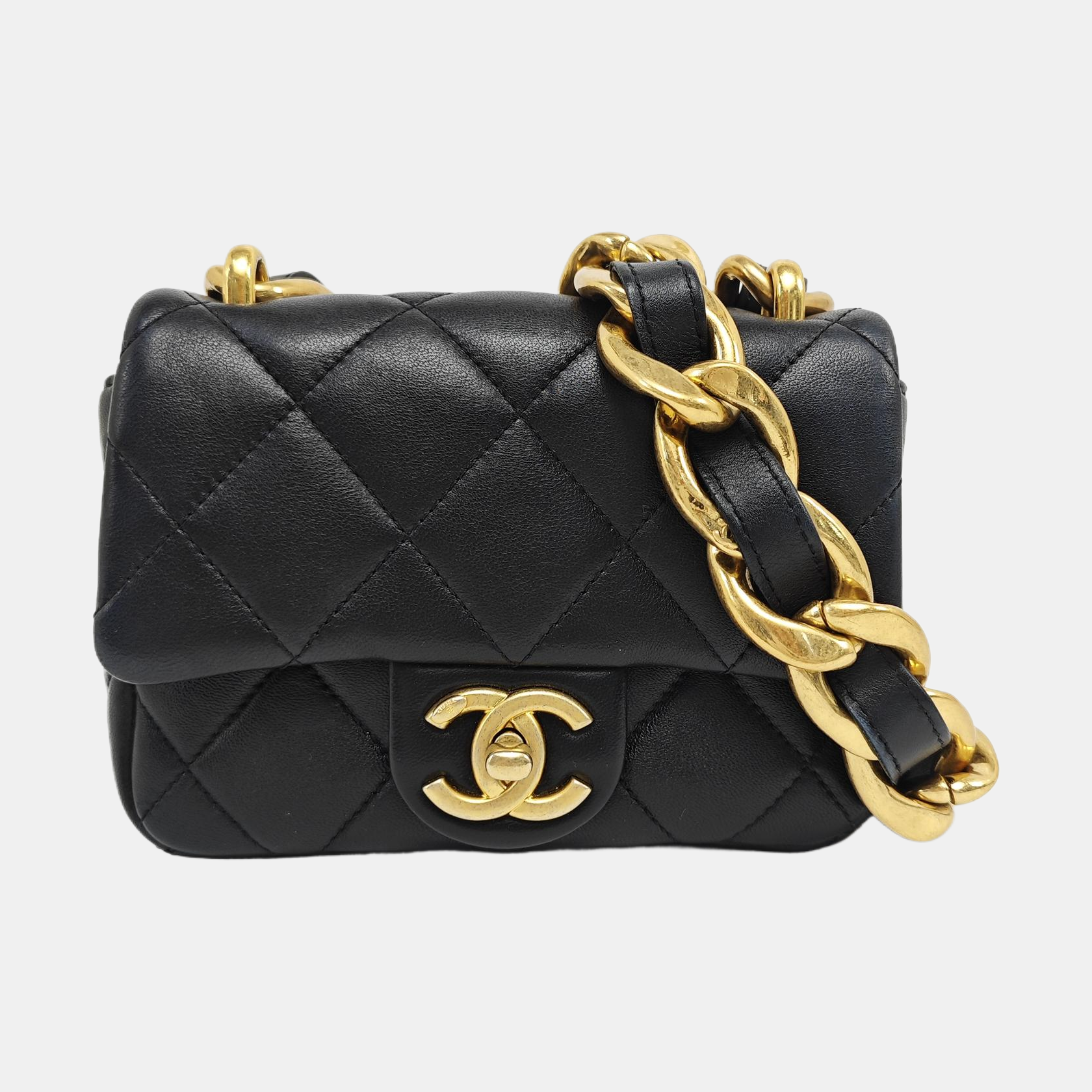 Authenticated pre-owned  CLASSIC FLAP Mini Quilted Lambskin Black - Top Handle Bag at Looply