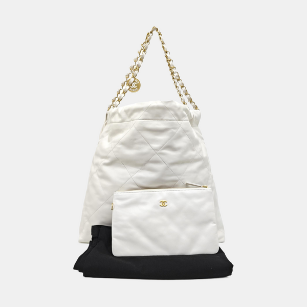 CHANEL 22 Medium Quilted Calfskin White