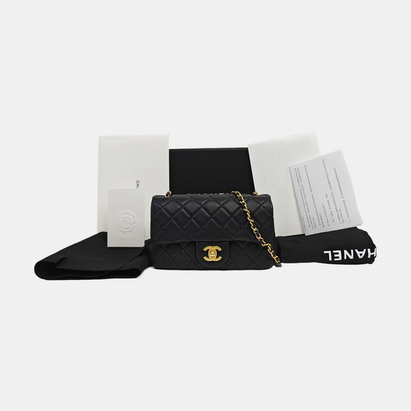 CLASSIC FLAP Mini Quilted Lambskin Black