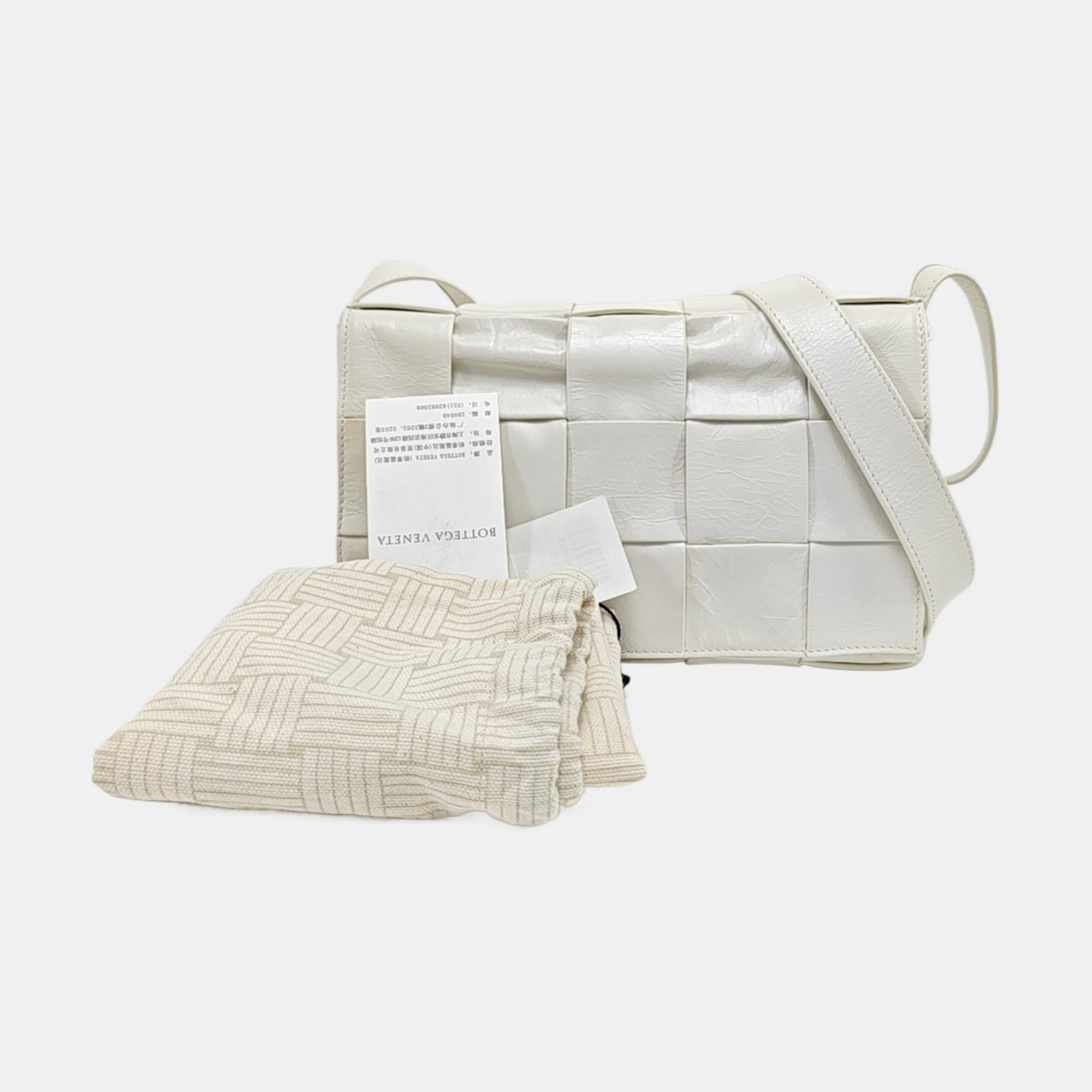 Cassette Medium Calfskin White