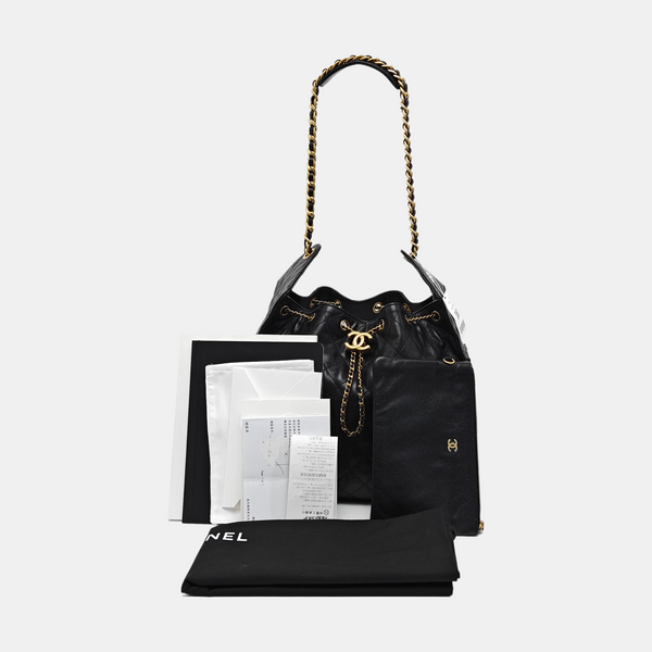 CHANEL 25 Medium Quilted Grained Calfskin Black