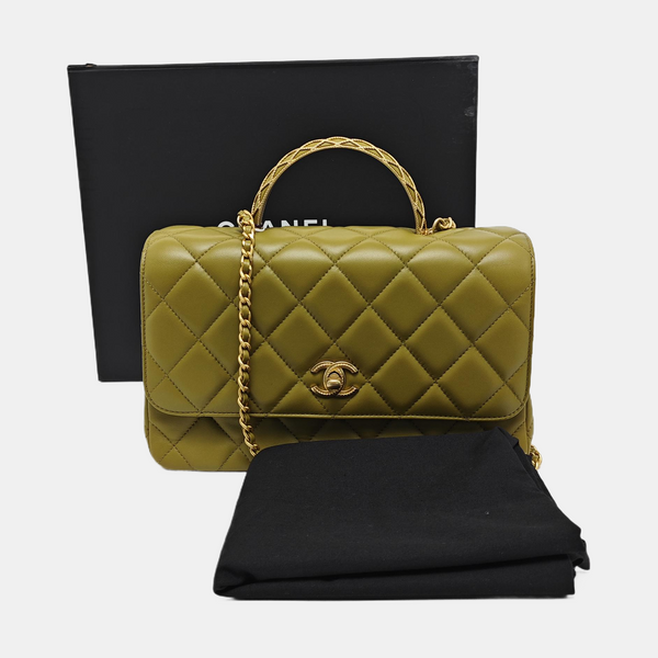 Authenticated pre-owned  COCO HANDLE Quilted Lambskin Green - Shoulder Bag at Looply