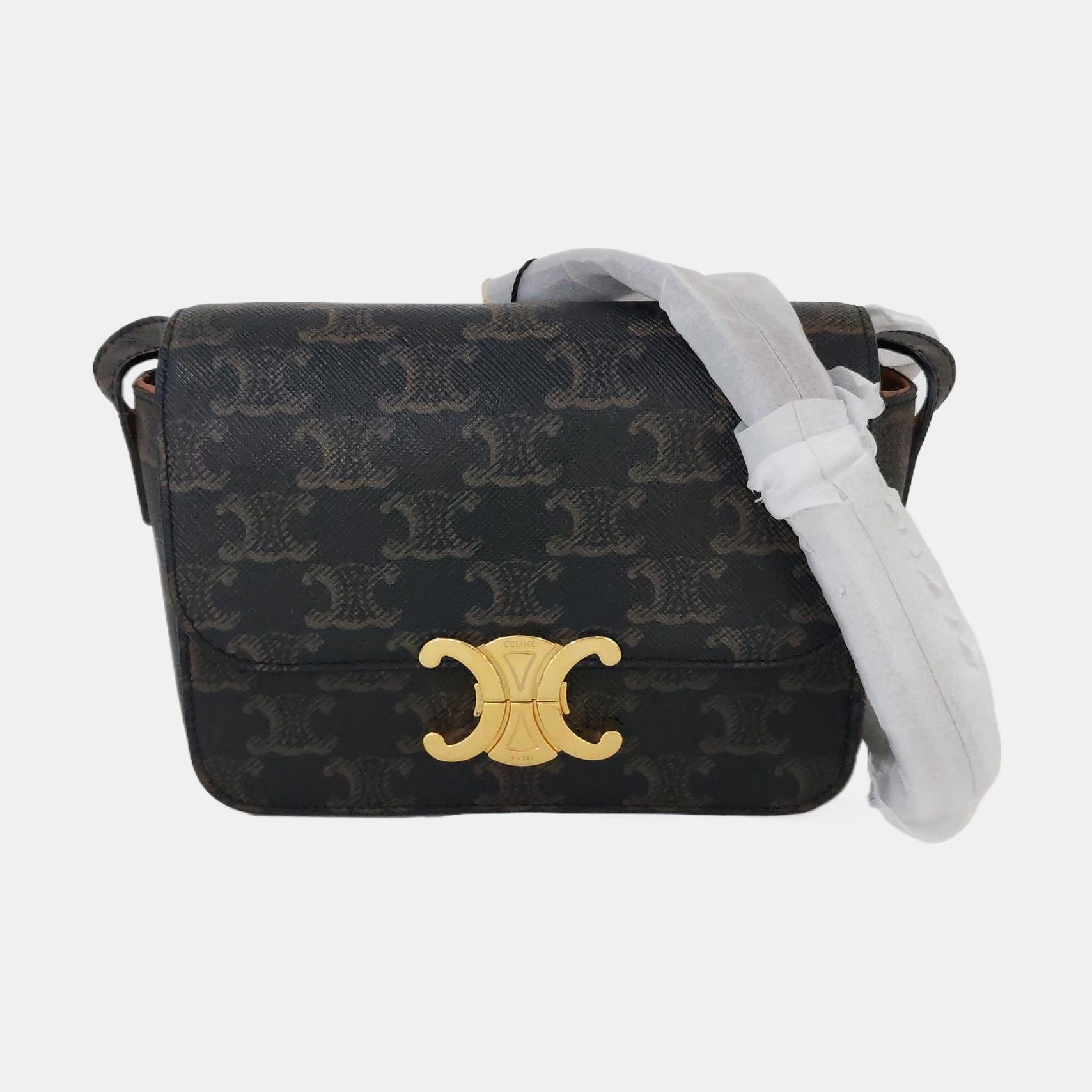 TRIOMPHE Nano Coated Canvas Brown