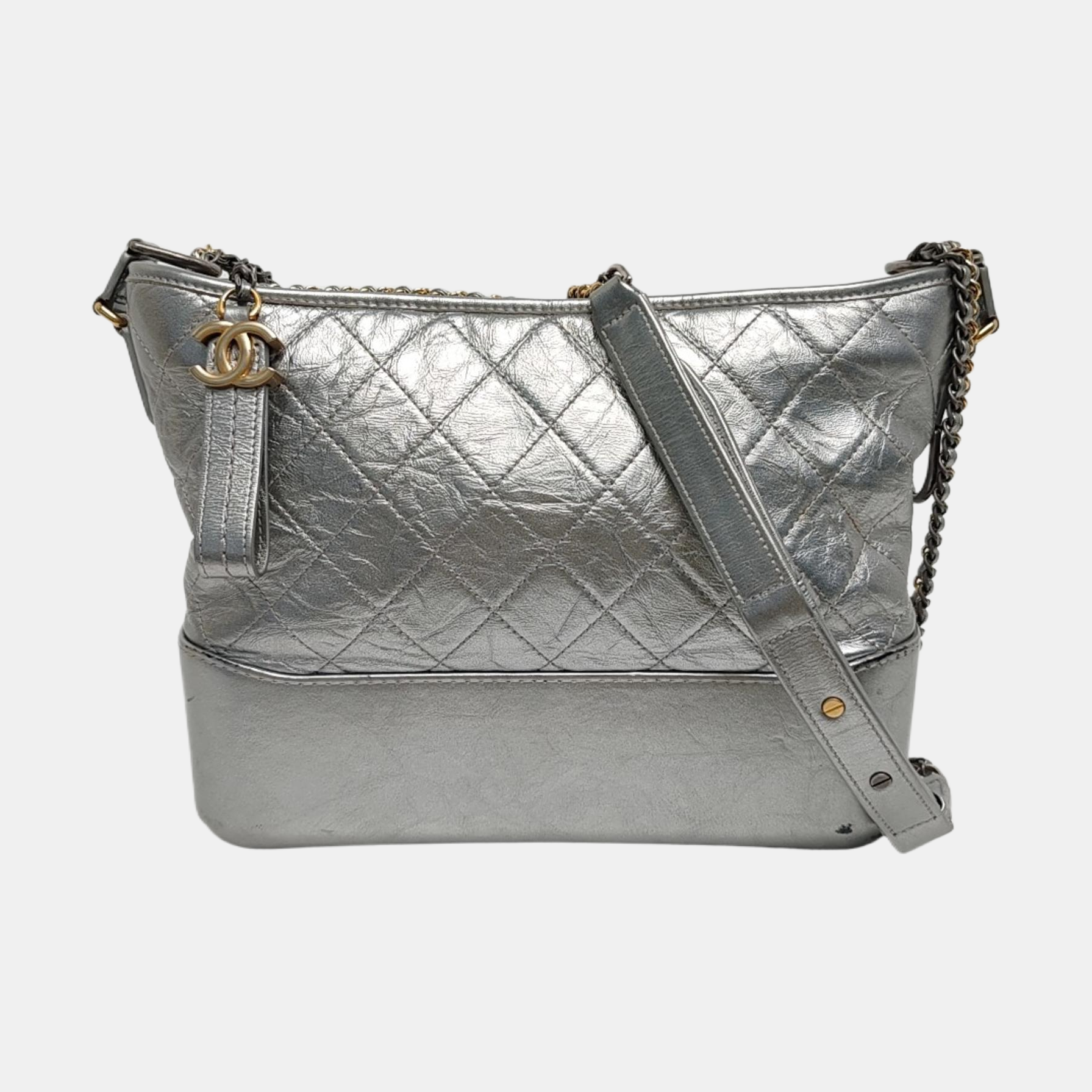 Authenticated pre-owned  GABRIELLE Medium Quilted Calfskin Silver - Shoulder Bag at Looply
