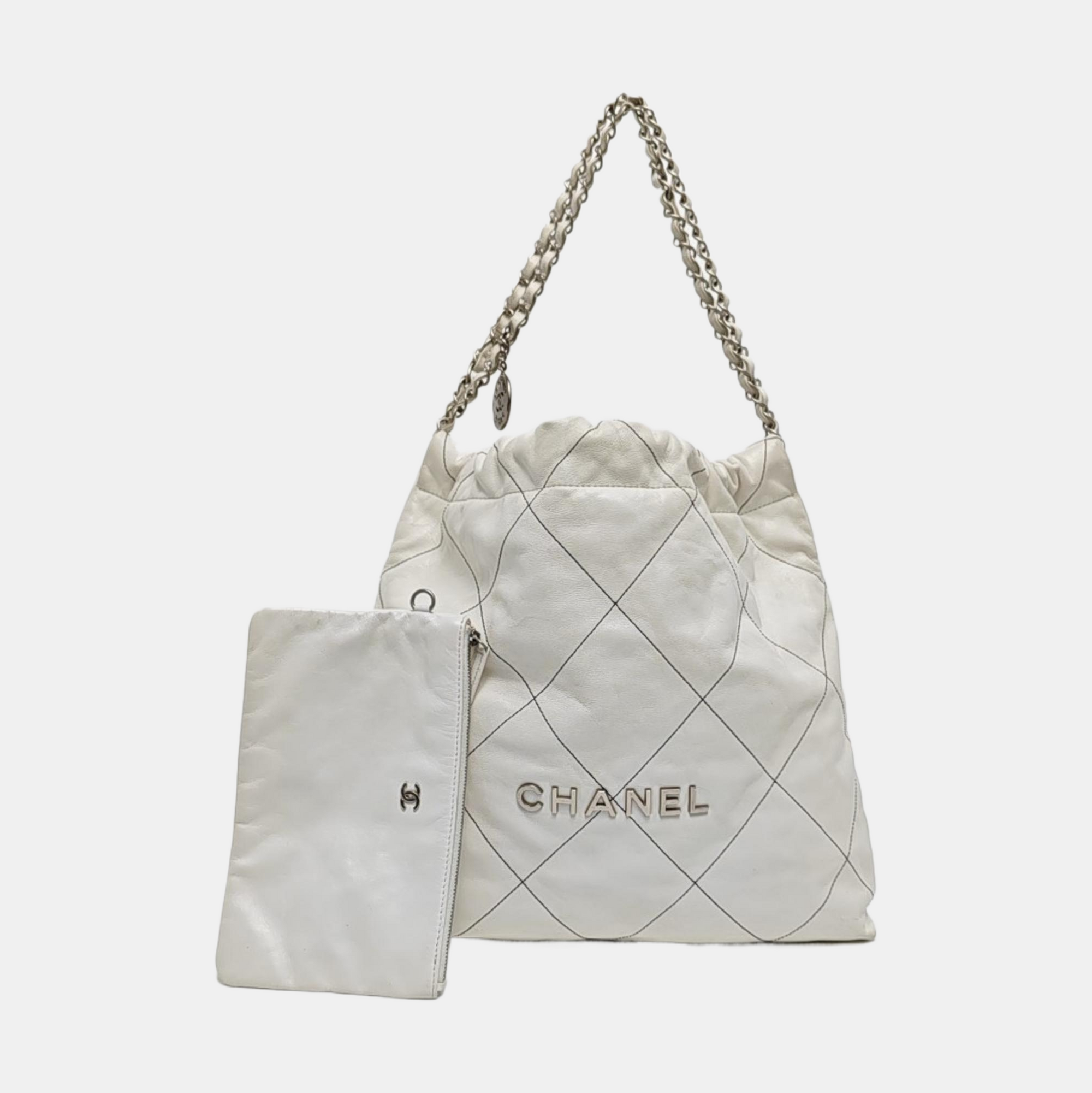 CHANEL 22 Medium Quilted Calfskin White